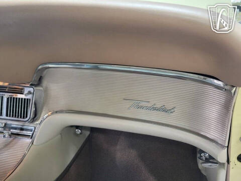 1963 Ford Thunderbird