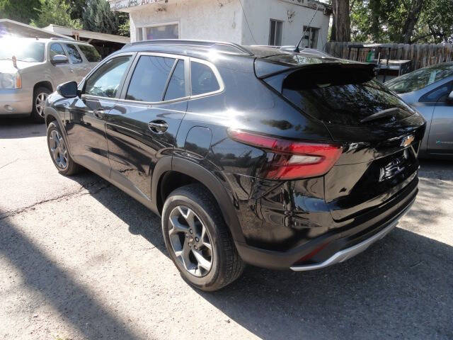2024 Chevrolet Trax LT