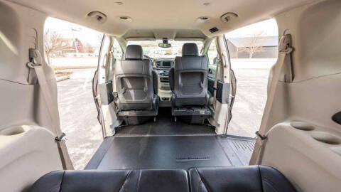 2019 Chrysler Pacifica Touring L