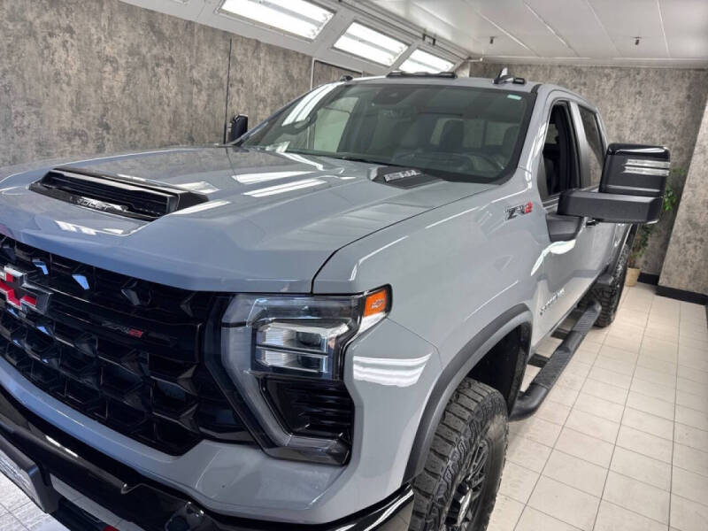 2024 Chevrolet Silverado 2500HD ZR2's photo