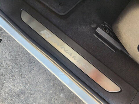 2023 Land Rover Range Rover Evoque P250 R-Dynamic S