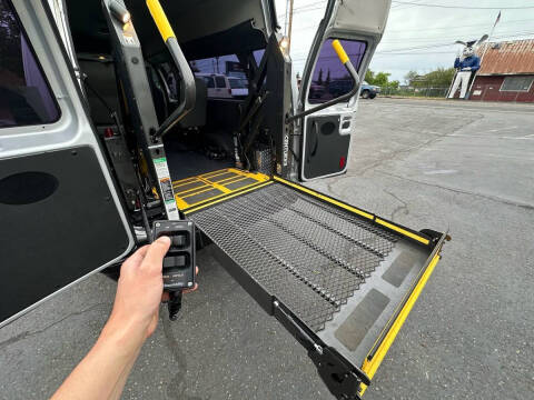 2012 Ford E-Series E-350 SD