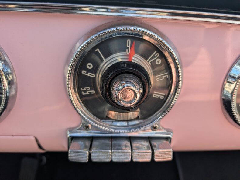 1955 Ford Sunliner