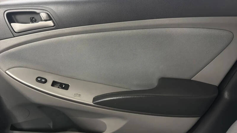 2017 Hyundai Accent