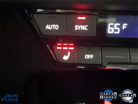 2024 Audi Q4 e-tron quattro Premium Plus 50