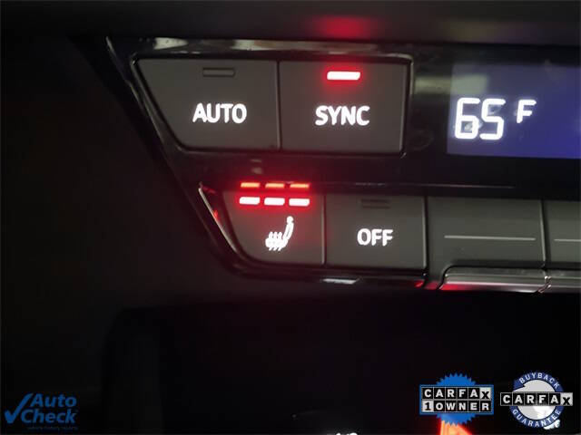 2024 Audi Q4 e-tron quattro Premium Plus 50