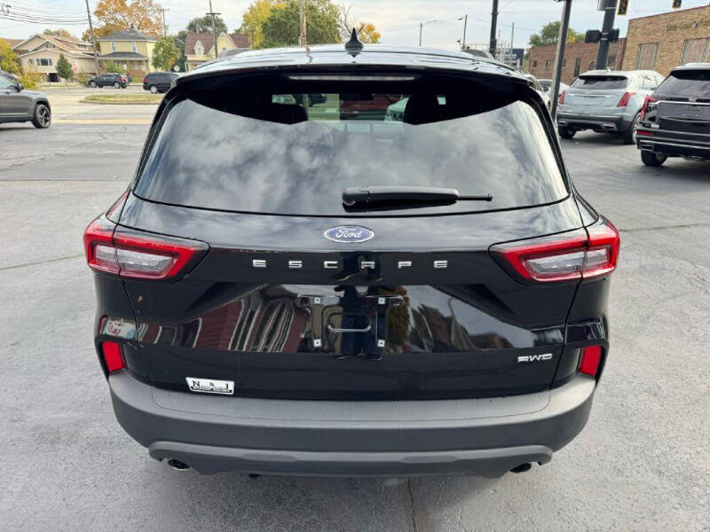 2025 Ford Escape ST-Line