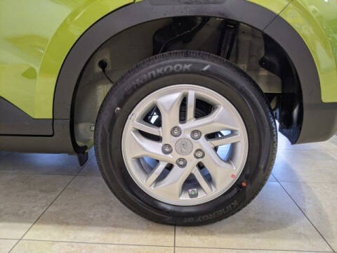 2022 Hyundai Venue SE