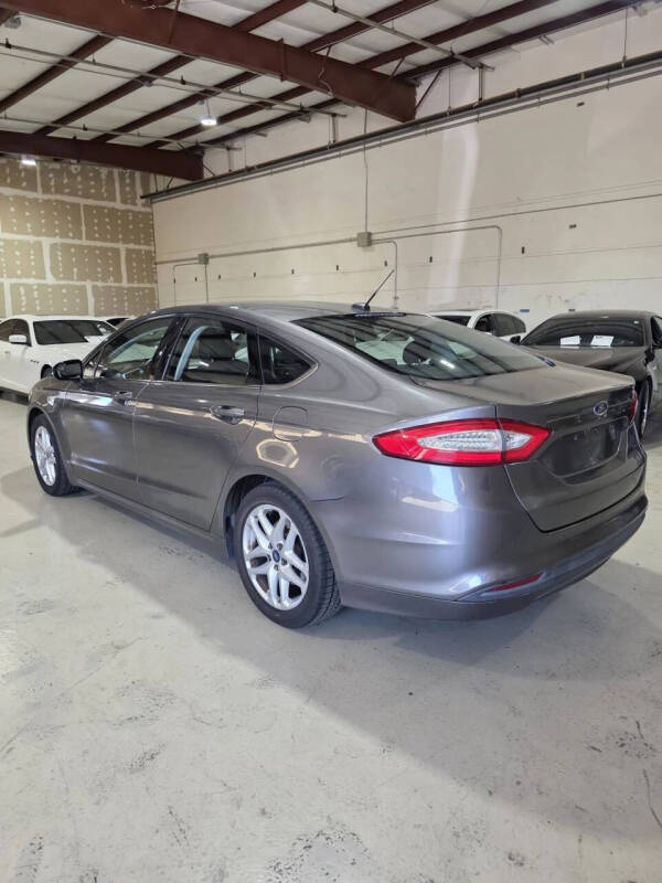 2013 Ford Fusion SE