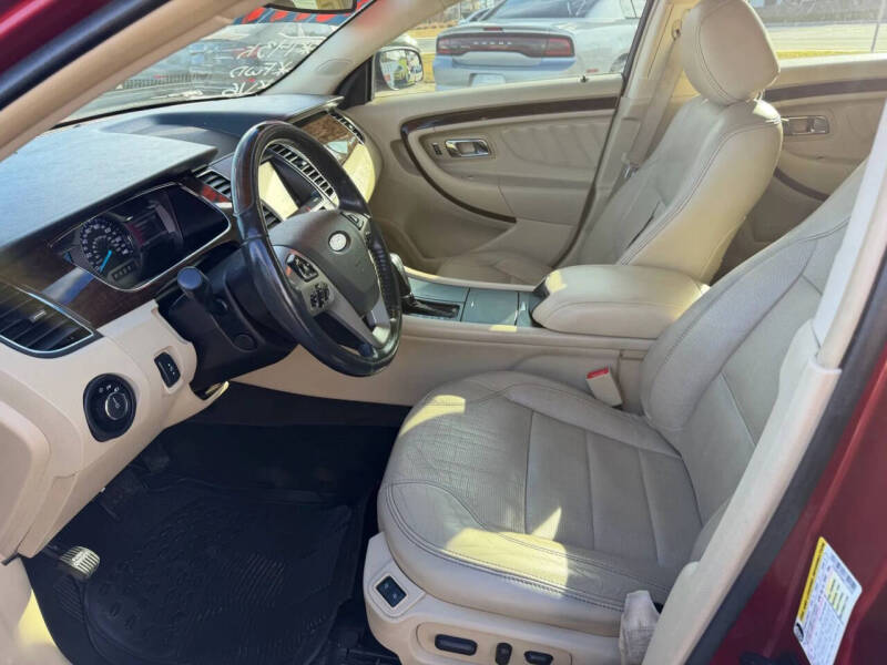 2014 Ford Taurus Limited