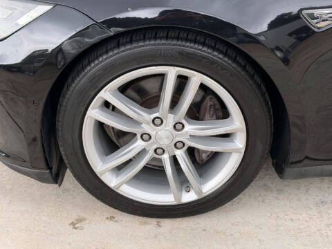 2015 Tesla Model S