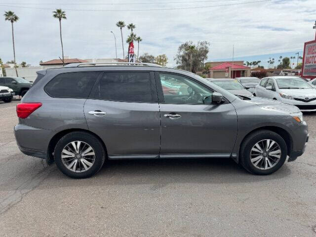 Used 2017 Nissan Pathfinder SL with VIN 5N1DR2MM0HC902492 for sale in Mesa, AZ