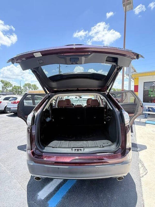 2017 Ford Edge Titanium