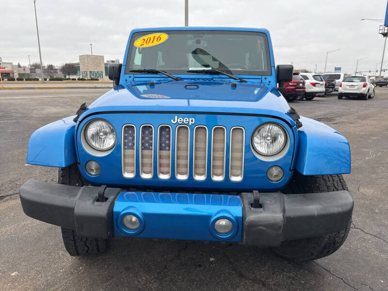 2016 Jeep Wrangler Unlimited Sahara