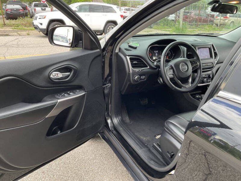 2019 Jeep Cherokee Latitude Plus