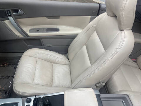 2011 Volvo C70 T5