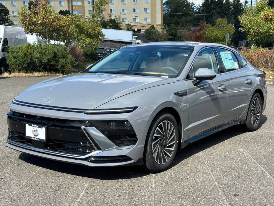 2024 Hyundai SONATA Hybrid for sale at Autos by Talon in Seattle, WA