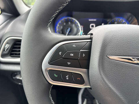 2026 Chrysler Voyager LX