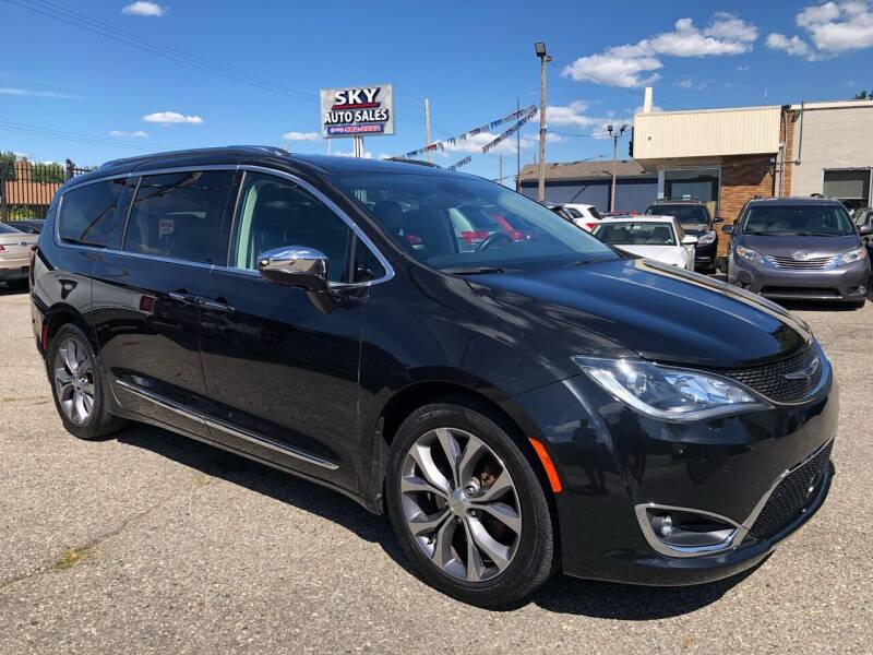 2019 Chrysler Pacifica for sale at SKY AUTO SALES in Detroit MI