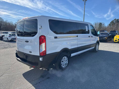 2023 Ford Transit 350 XLT