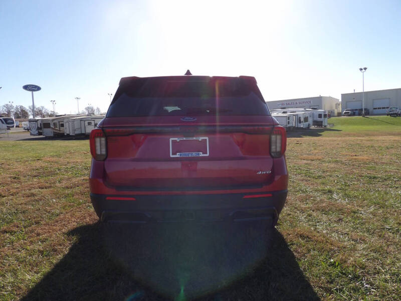 2026 Ford Explorer ST-Line