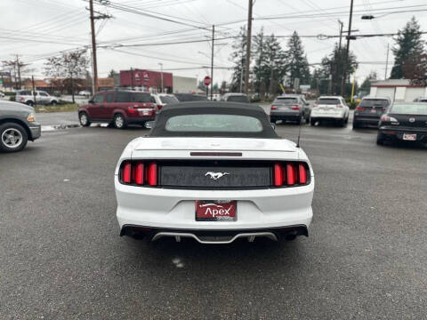 2017 Ford Mustang EcoBoost Premium