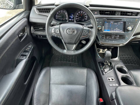 2018 Toyota Avalon XLE