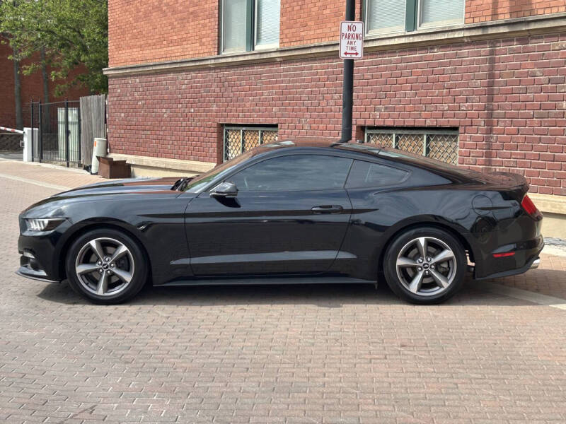 2017 Ford Mustang EcoBoost Premium