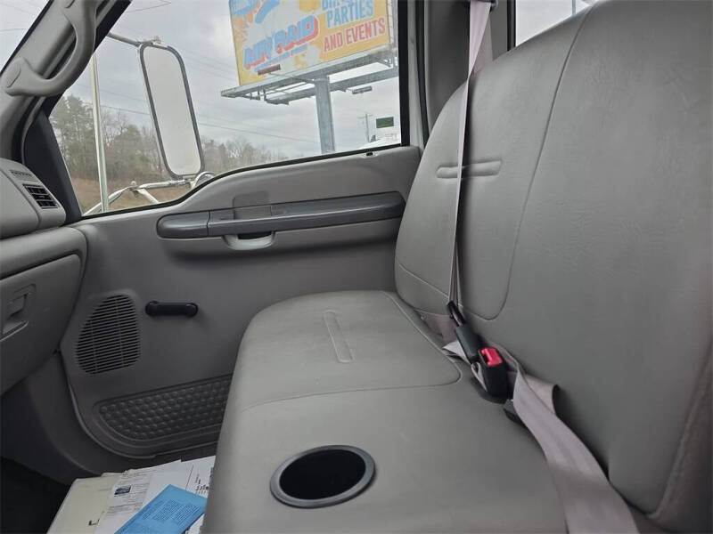 2000 Ford F-650 Super Duty