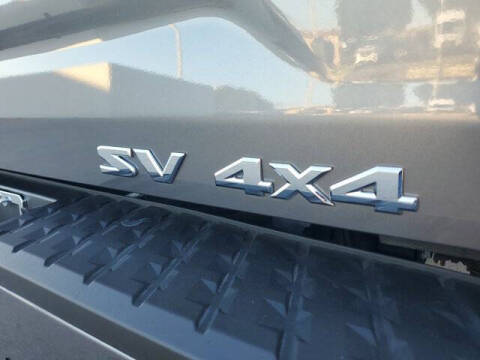 2024 Nissan Titan SV