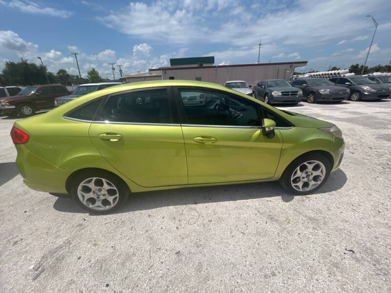 2012 Ford Fiesta SEL