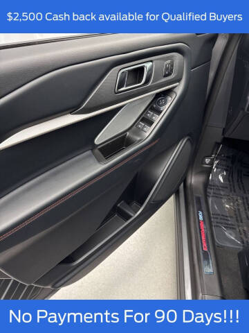 2025 Ford Explorer ST