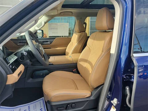 2025 Infiniti QX80 Luxe