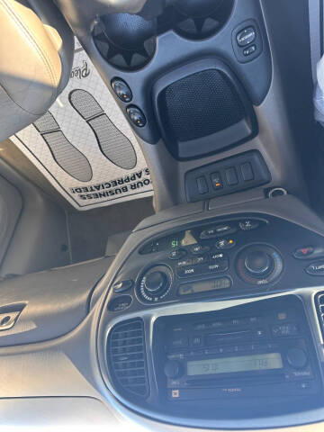 2006 Toyota Sequoia SR5