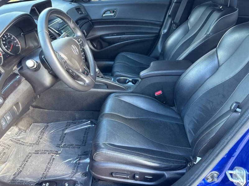 2019 Acura ILX w/Premium w/A-SPEC