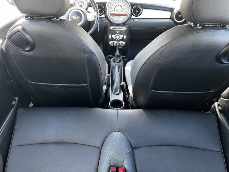 2010 MINI Cooper