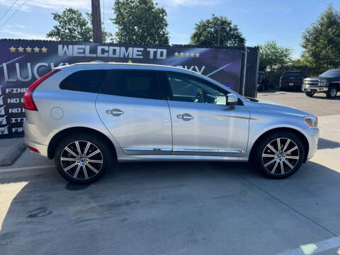 2016 Volvo XC60 T5 Drive-E Premier