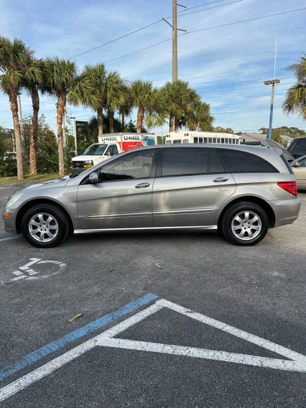 2006 Mercedes-Benz R-Class for sale at WHEELZ AND DEALZ, LLC in Fort Pierce FL