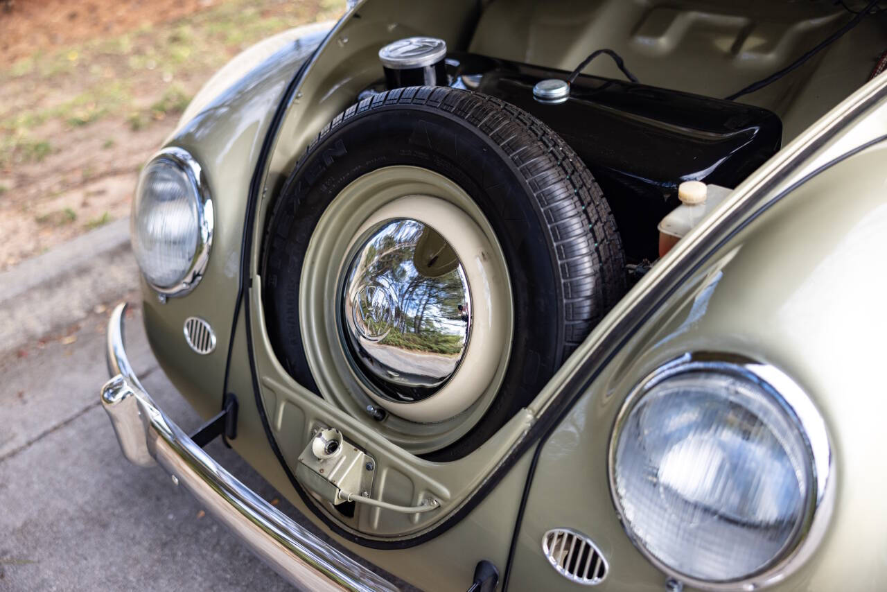 1955 Volkswagen Beetle 44