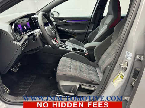 2022 Volkswagen Golf GTI SE