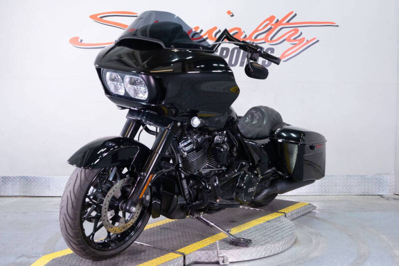 2021 Harley-Davidson Road Glide Special