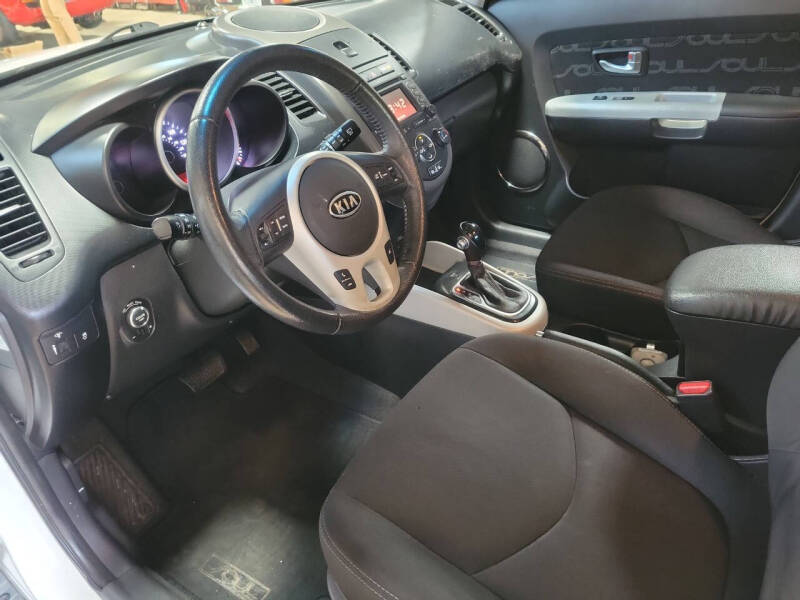 2012 Kia Soul +