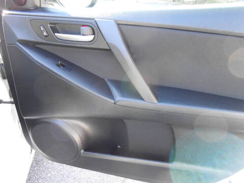 2013 Mazda MAZDA3 i Touring