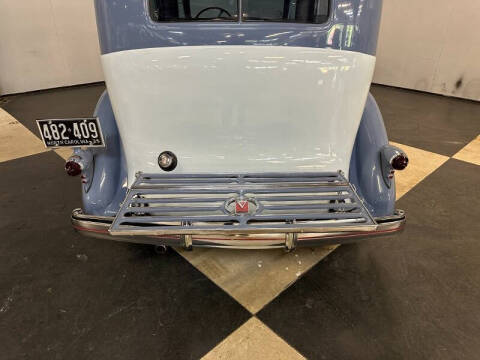 1935 Cadillac 355 Imperial