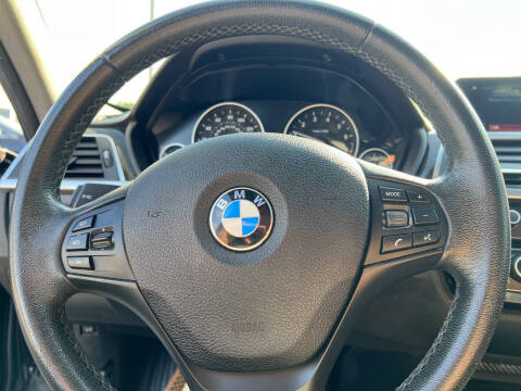 2018 BMW 3 Series 320i xDrive