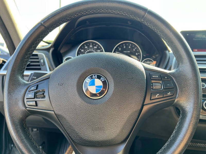 2018 BMW 3 Series 320i xDrive