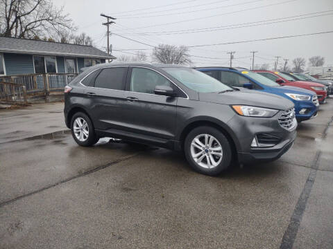 2019 Ford Edge for sale at Dave's Car Corner in Hartford City IN