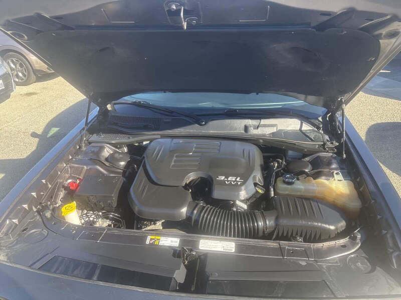 2015 Dodge Challenger SXT