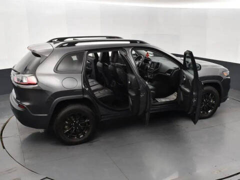 2023 Jeep Cherokee Altitude Lux