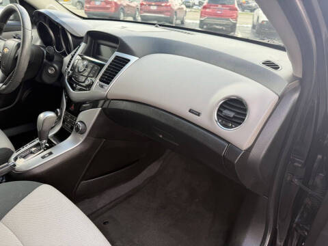 2011 Chevrolet Cruze LS